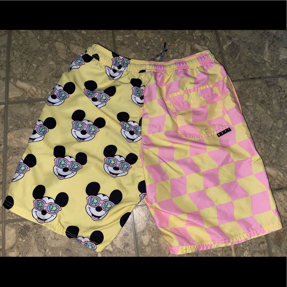Disney collection by Neff Mickey Mouse swim shorts - Picture 2 of 6